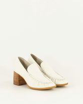 Women HIKARI Milk Leather | Loafers