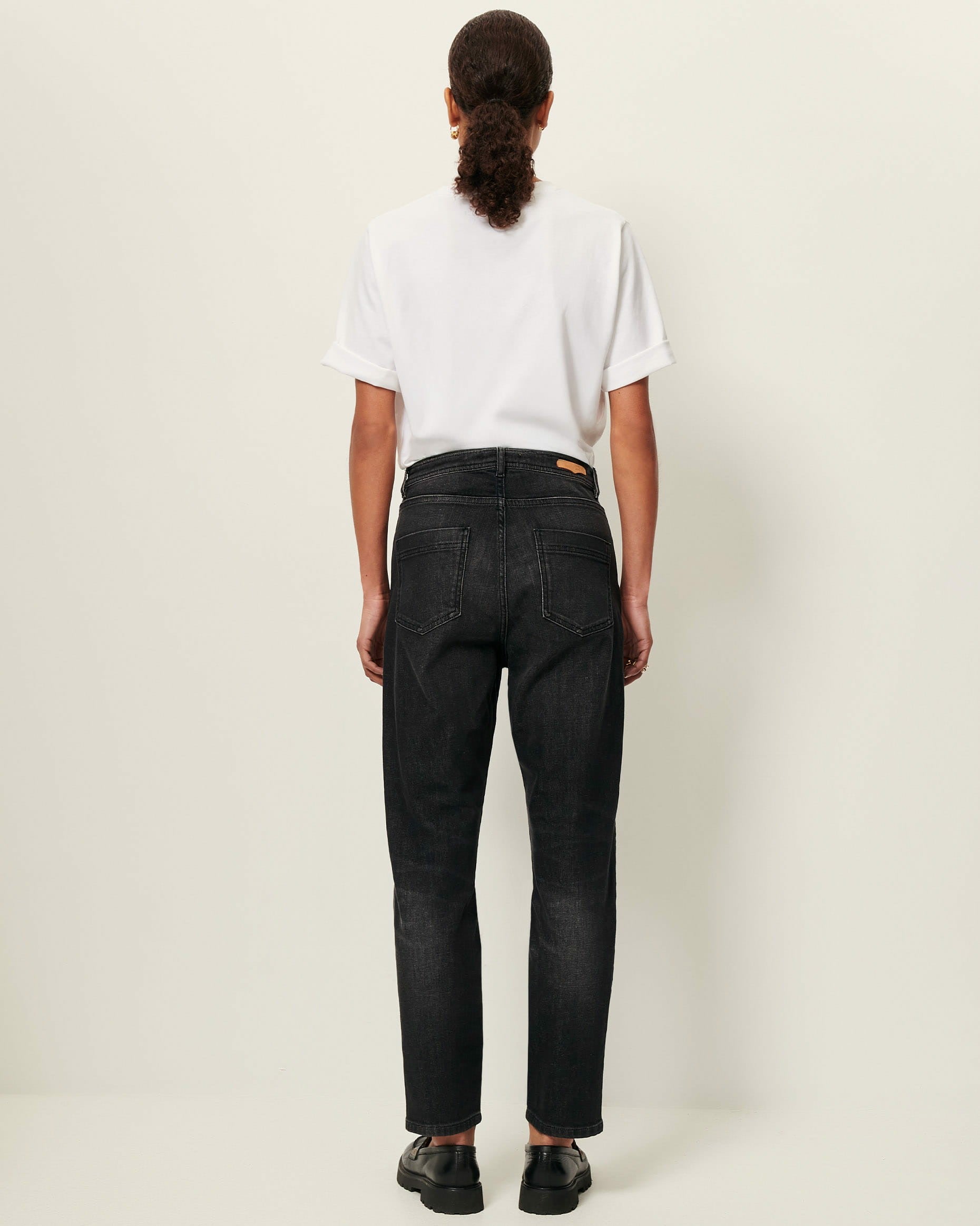Women MOMON O Brocken Black | Jeans