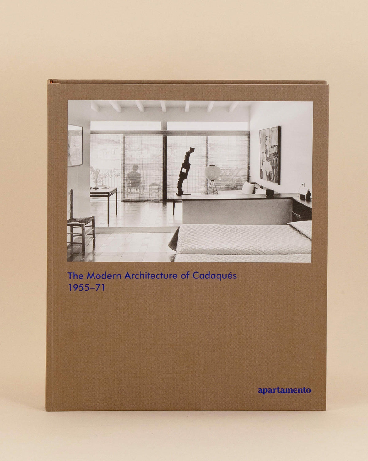 Women The Modern Architecture | Book