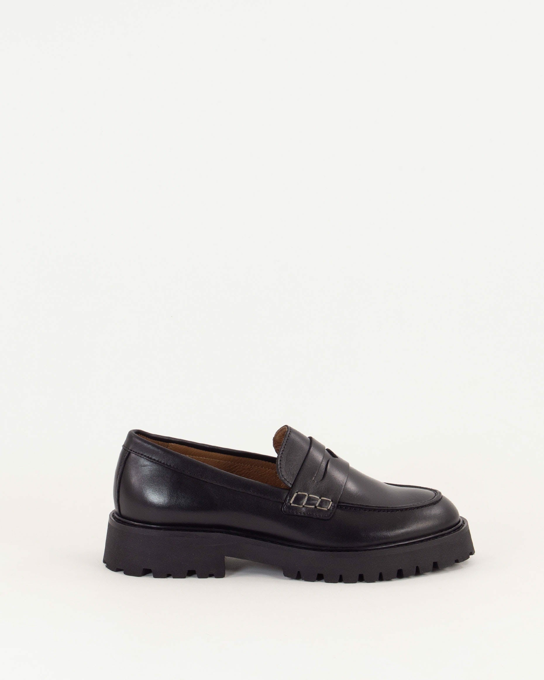 Women BARCELO Black Leather | Loafers