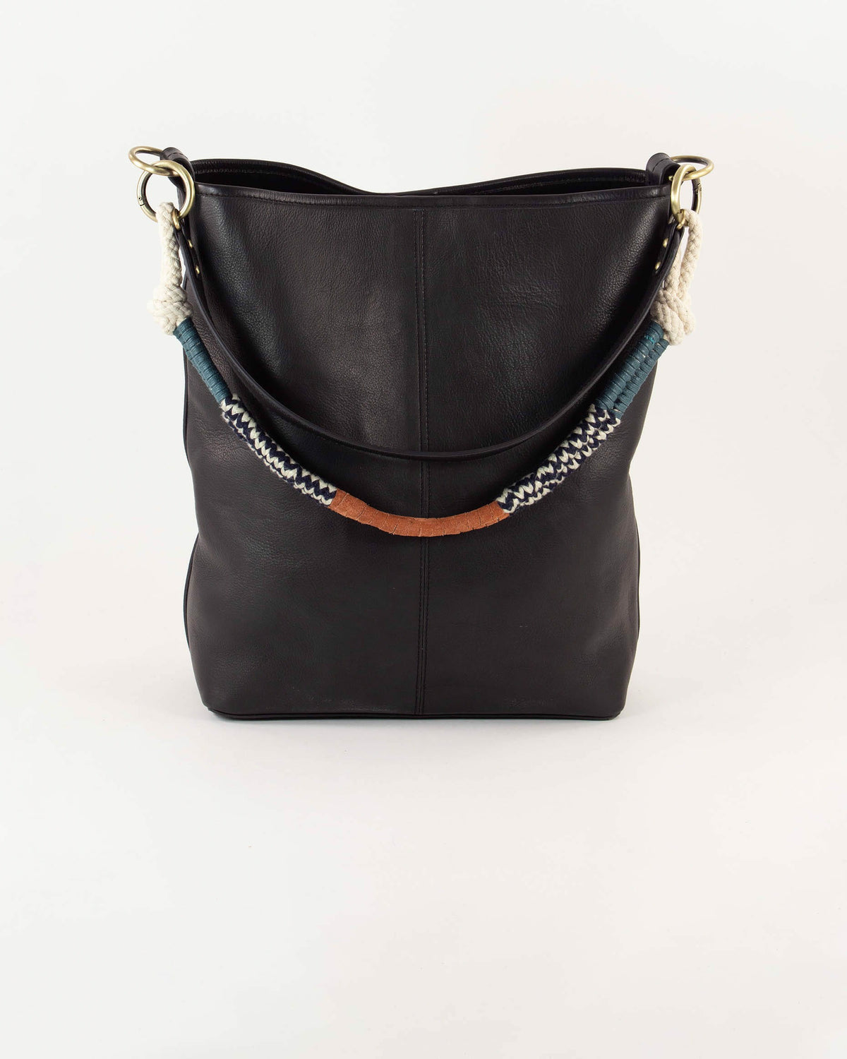 Women LEO Black | Bag