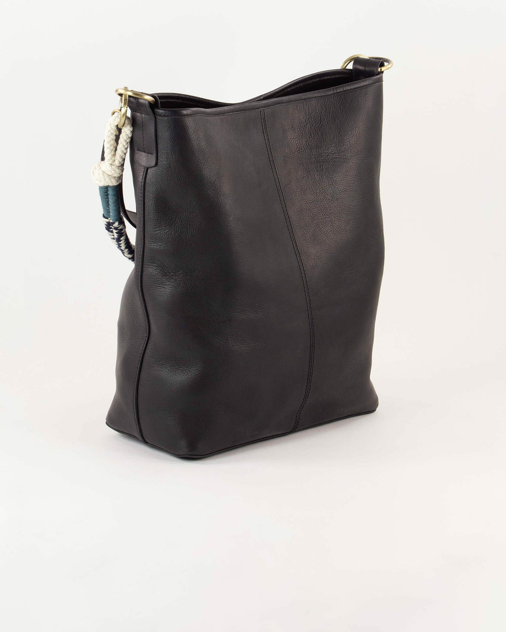 Women LEO Black | Bag