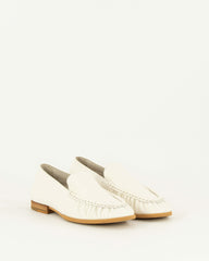 Women AYANO Milk Leather | Loafers