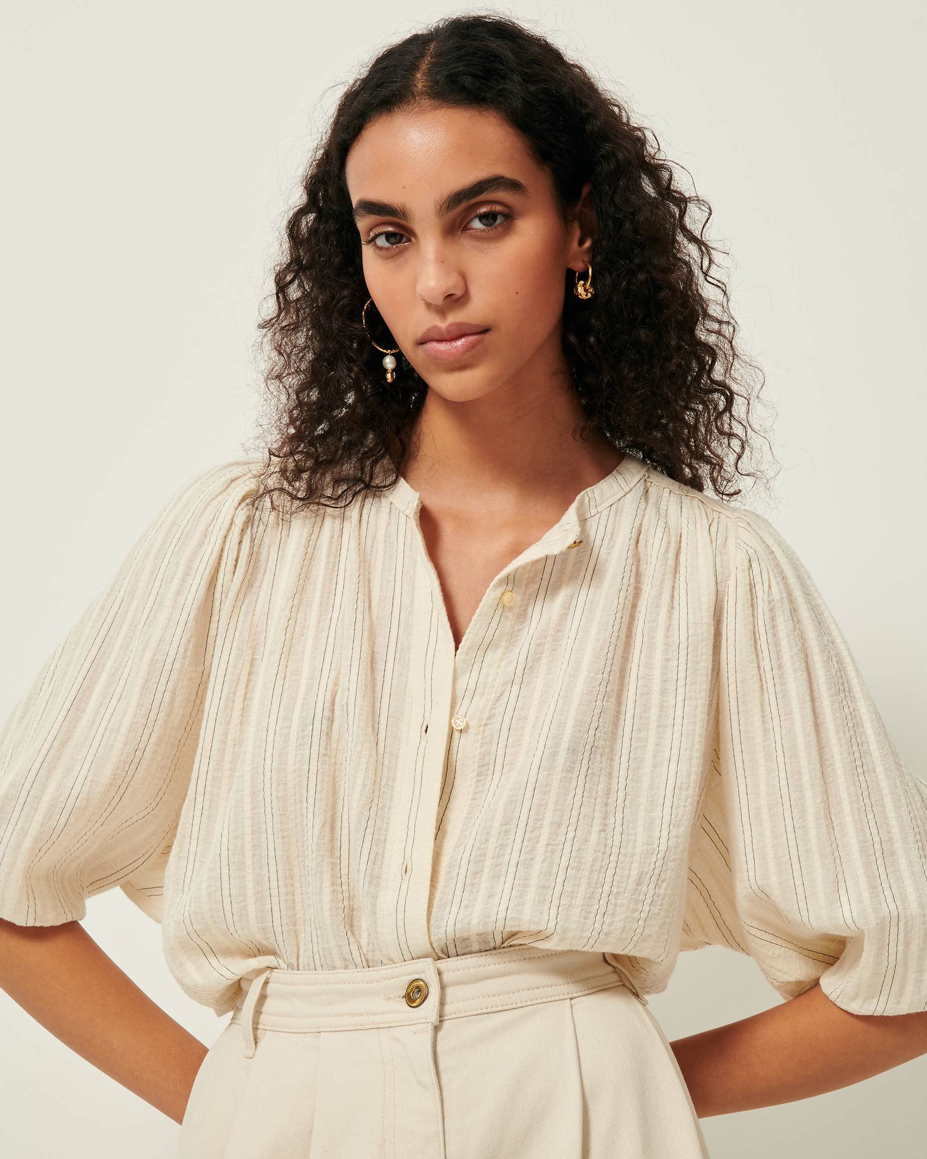 Women A VIEW Sandcream | Blouse