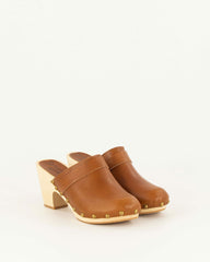 Women FOLKO Cognac | Clogs