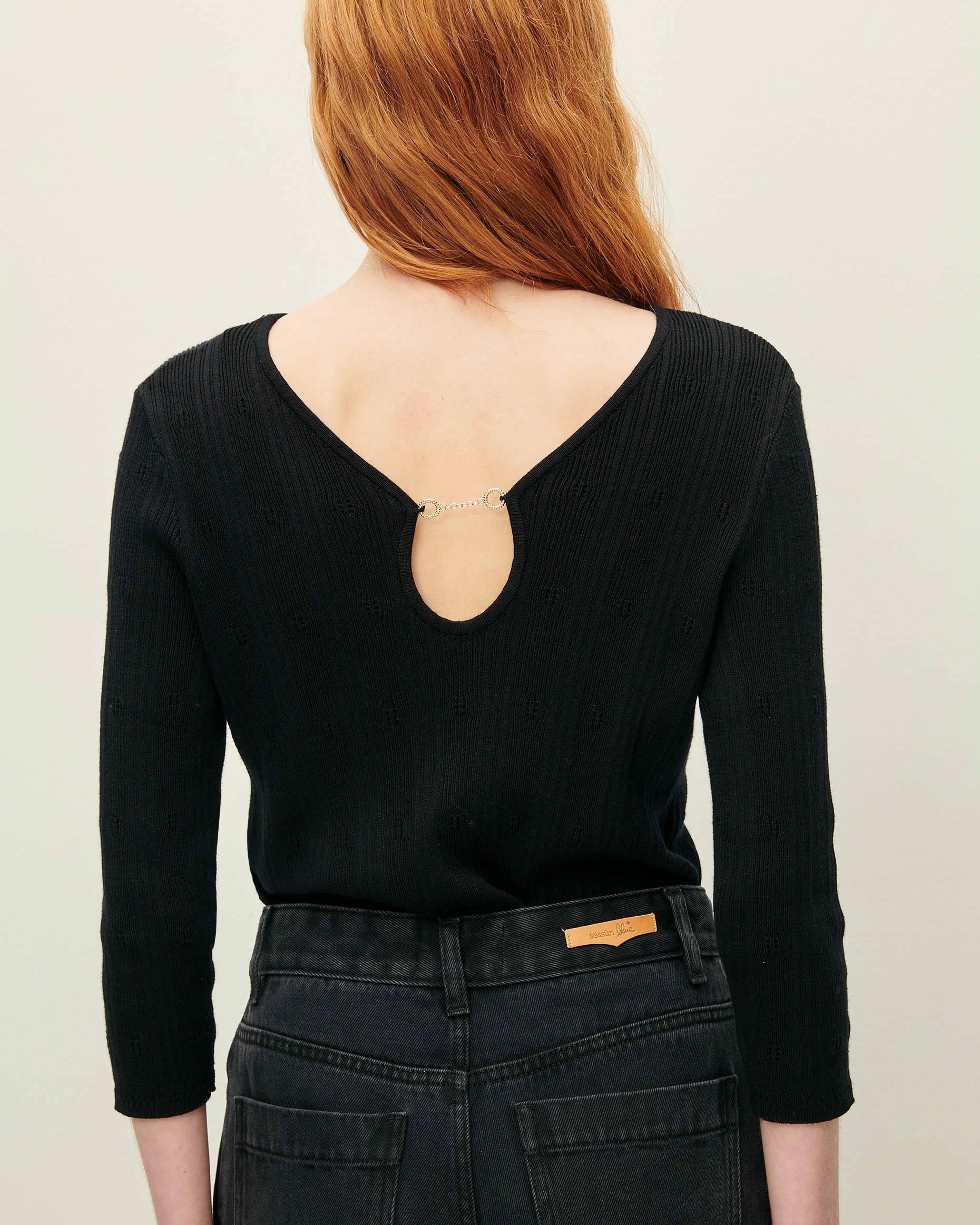 Women ISLA Black | Sweater