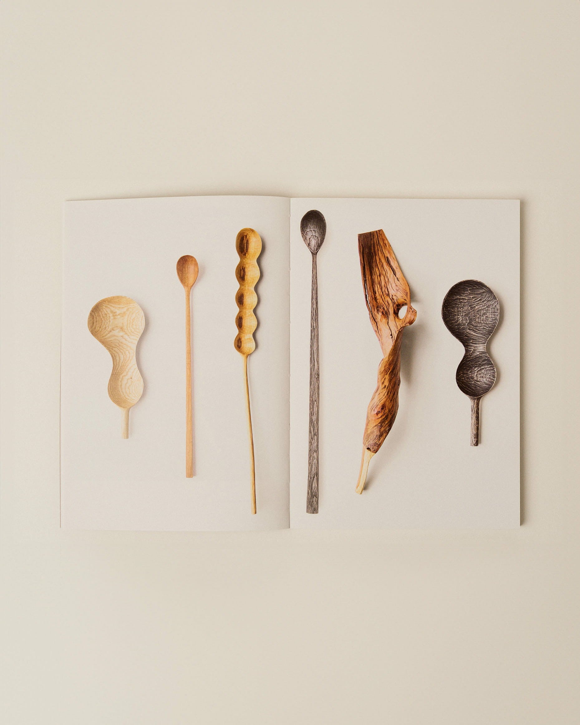 Women ENIGMATIC REFRACTIONS | Book